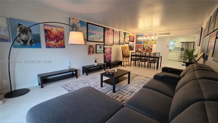 Real estate property located at 3360 Spanish Moss Ter #104, Broward, Garden Lakes Of Inverrary, Lauderhill, FL