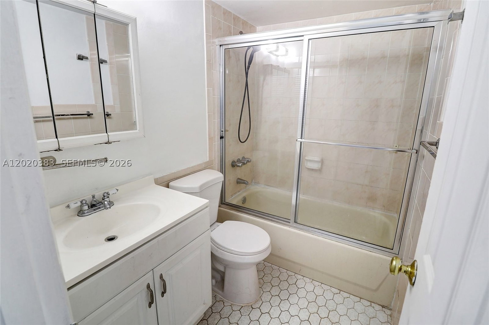 Real estate property located at 11905 2nd Ave C403, Miami-dade, Capri Gardens Condo, North Miami, FL