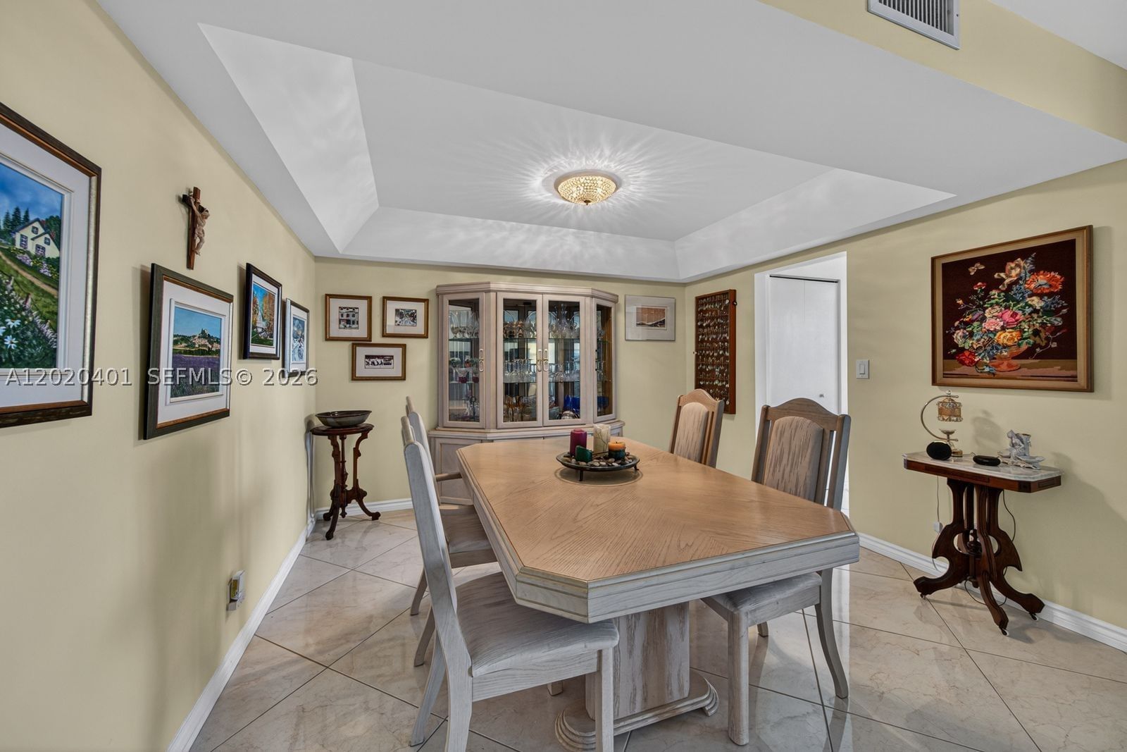 Real estate property located at 1901 Ocean Blvd #4D, Broward, Shore Club Condo, Fort Lauderdale, FL