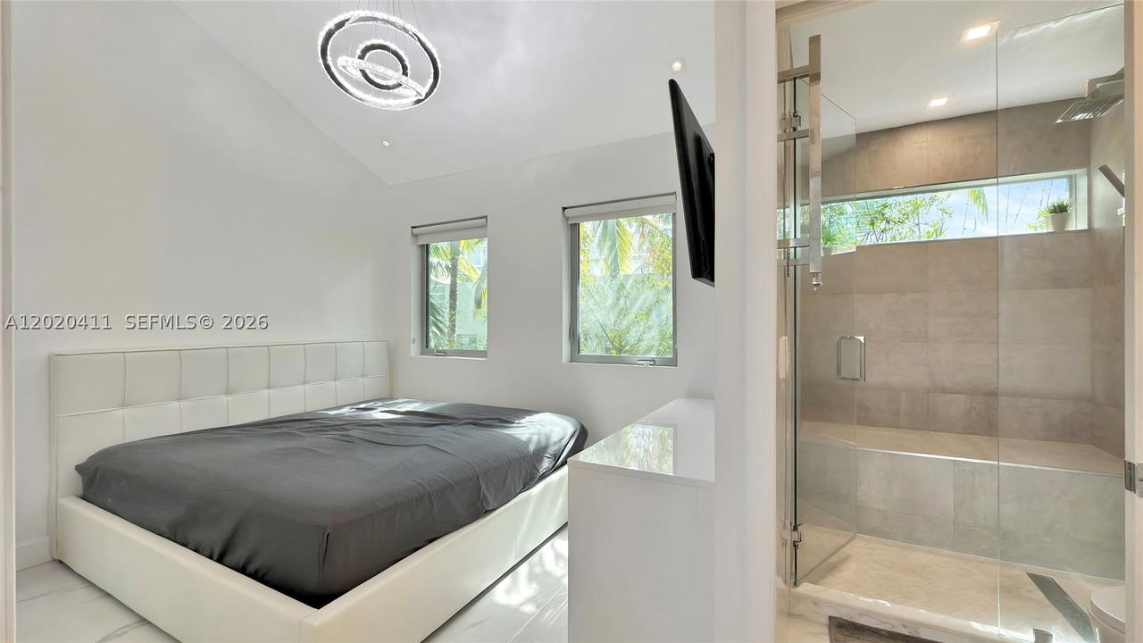 Real estate property located at 734 Michigan Ave #6, Miami-dade, 734 Michigan Condo, Miami Beach, FL