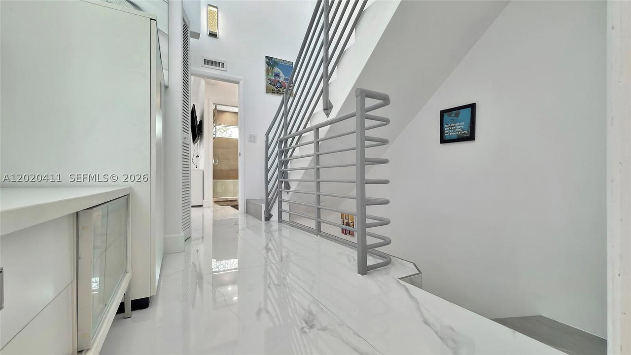 Real estate property located at 734 Michigan Ave #6, Miami-dade, 734 Michigan Condo, Miami Beach, FL
