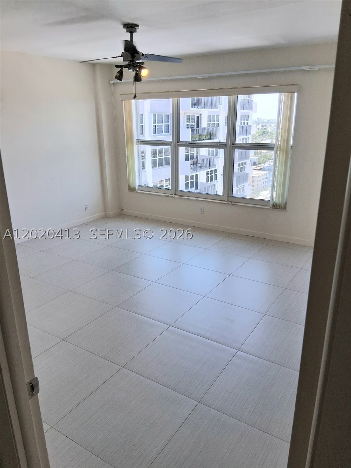 Real estate property located at 405 Ocean Blvd #1815, Broward, Parliament House Condo, Pompano Beach, FL