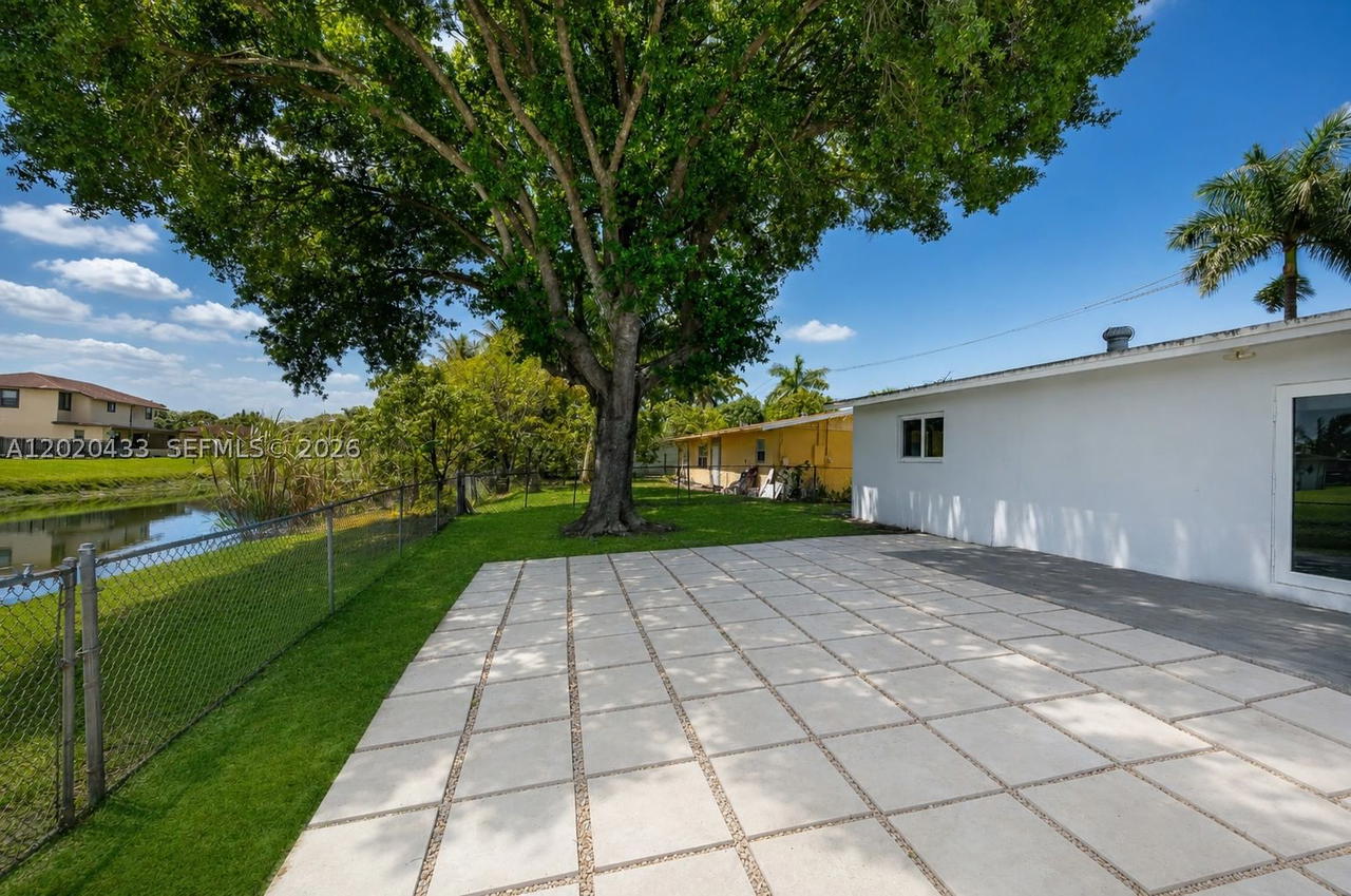 Real estate property located at 1530 47th Ave, Broward, Flair Sub No 5, Lauderhill, FL