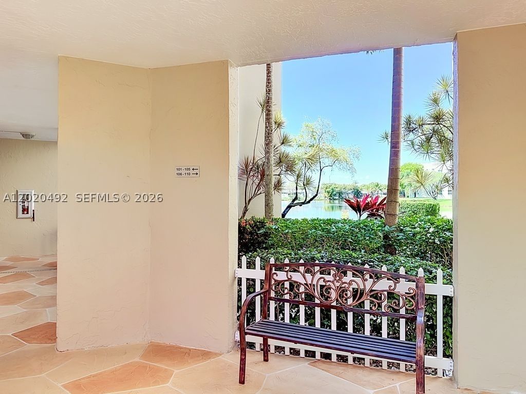 Real estate property located at 10208 24th Pl #203, Broward, Sunrise Lakes 203 Condo, Sunrise, FL
