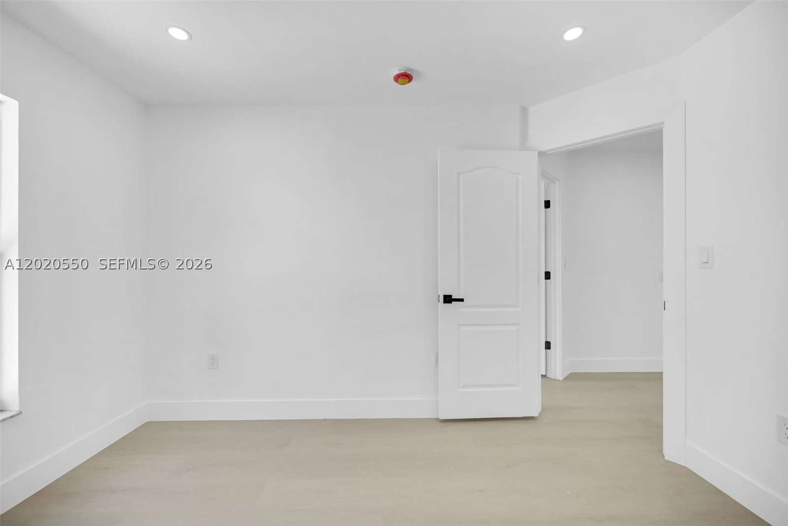 Real estate property located at 7868 194th St, Miami-dade, Spanish Lakes, Hialeah, FL
