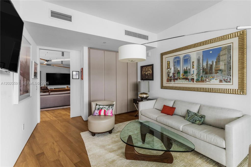 Real estate property located at 1300 Monad Ter #3E, Miami-dade, Alton Beach Realty Co Sub, Miami Beach, FL