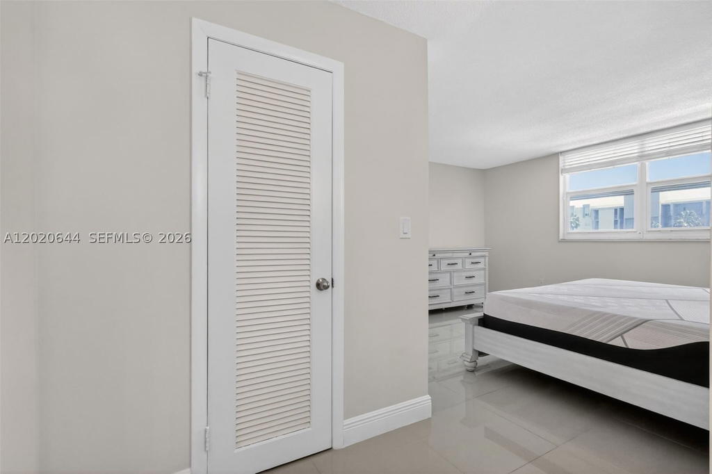 Real estate property located at 3550 169th St #407, Miami-dade, Eden Isles Condo No 6, North Miami Beach, FL