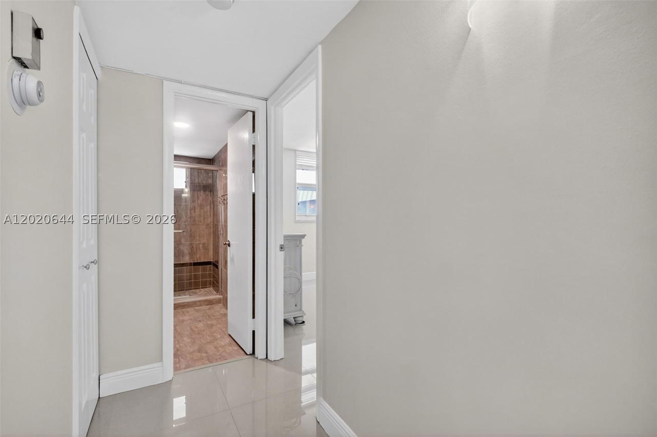 Real estate property located at 3550 169th St #407, Miami-dade, Eden Isles Condo No 6, North Miami Beach, FL