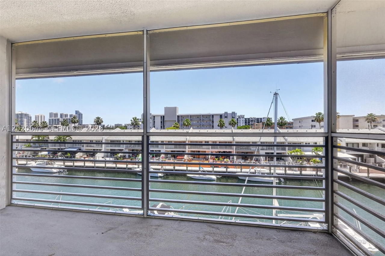 Real estate property located at 3550 169th St #407, Miami-dade, Eden Isles Condo No 6, North Miami Beach, FL