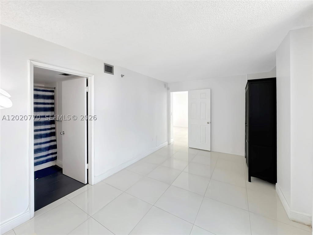Real estate property located at 850 Miami Ave W-1903, Miami-dade, Madison Downtown Condo, Miami, FL