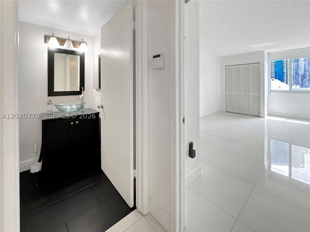 Real estate property located at 850 Miami Ave W-1903, Miami-dade, Madison Downtown Condo, Miami, FL