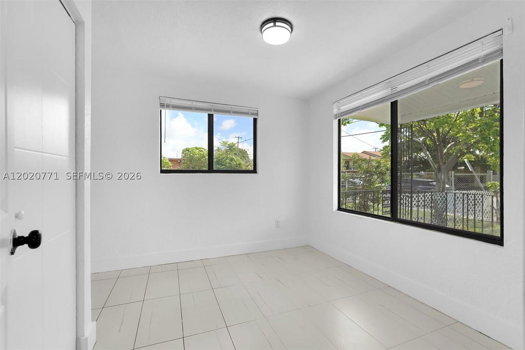 Real estate property located at 1918 19th Ave, Miami-dade, Miller Lawn, Miami, FL