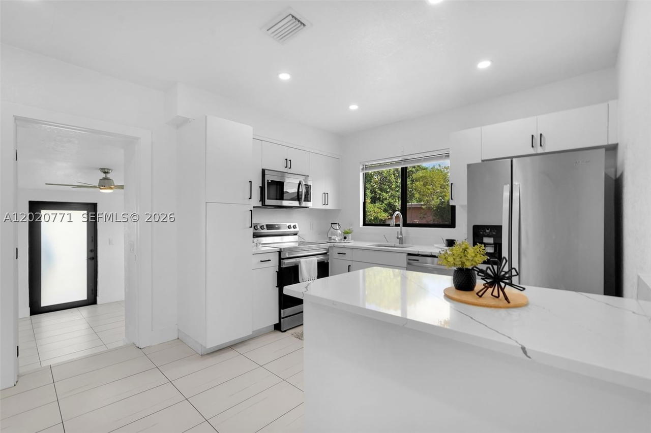 Real estate property located at 1918 19th Ave, Miami-dade, Miller Lawn, Miami, FL