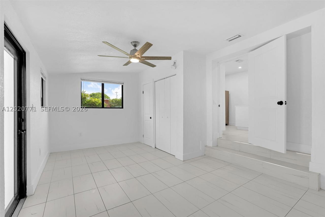 Real estate property located at 1918 19th Ave, Miami-dade, Miller Lawn, Miami, FL