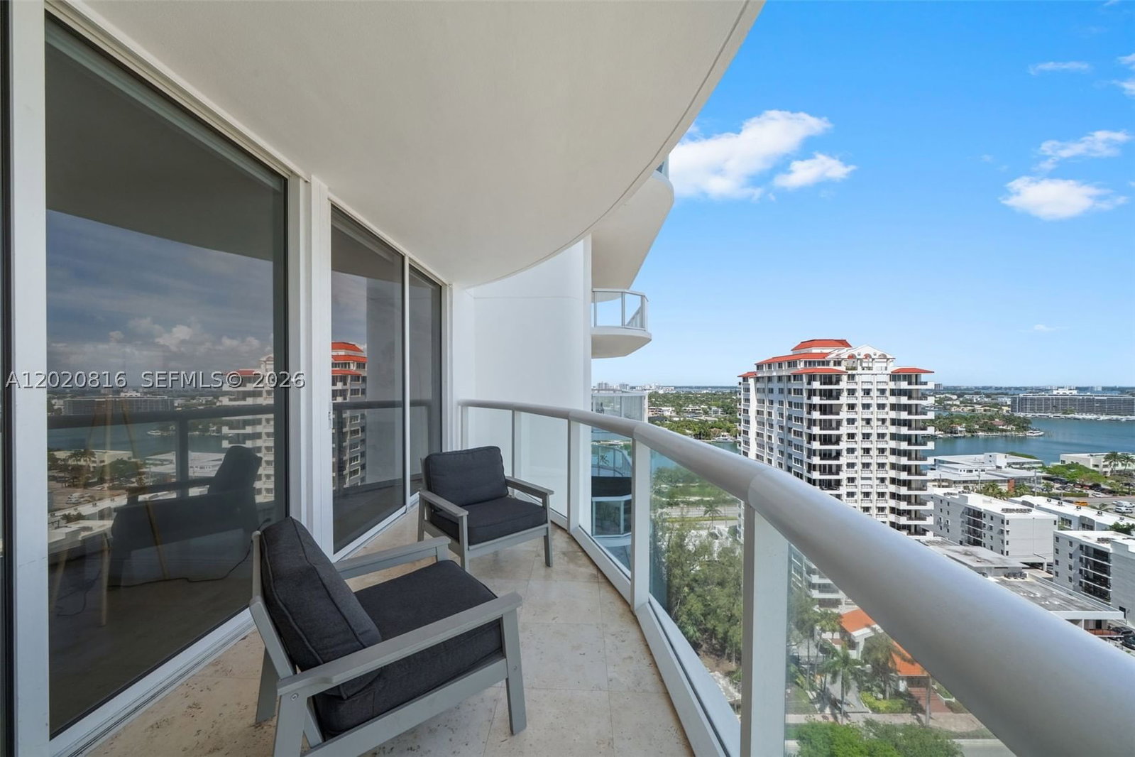 Real estate property located at 6365 Collins Ave #1909, Miami-dade, Akoya Condo, Miami Beach, FL