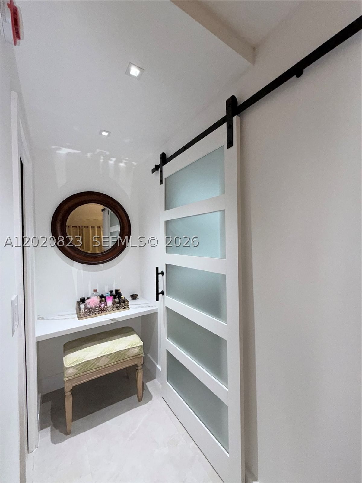 Real estate property located at 605 Oaks Dr #307, Broward, No 60 Palm-aire Country C, Pompano Beach, FL
