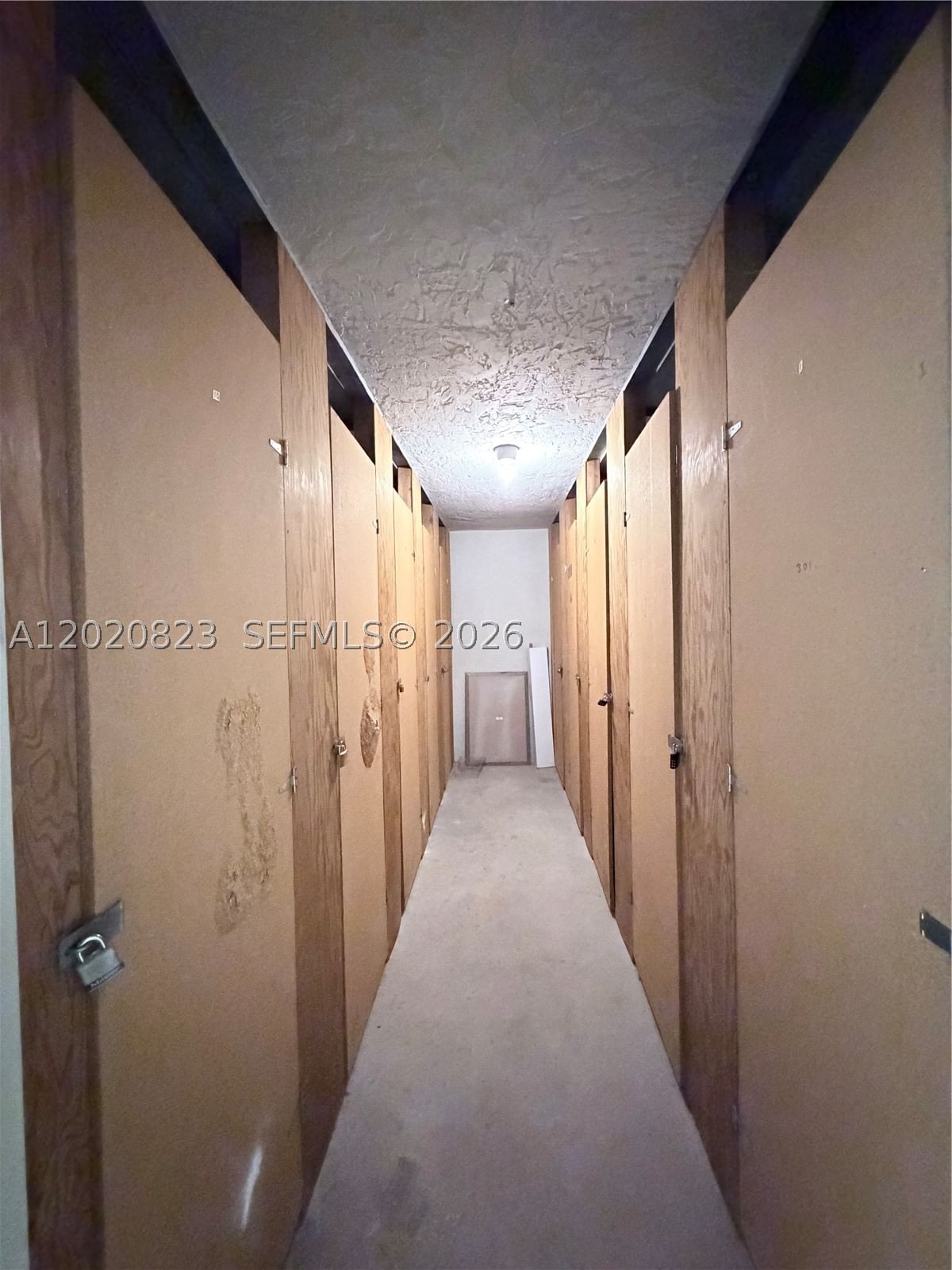 Real estate property located at 605 Oaks Dr #307, Broward, No 60 Palm-aire Country C, Pompano Beach, FL