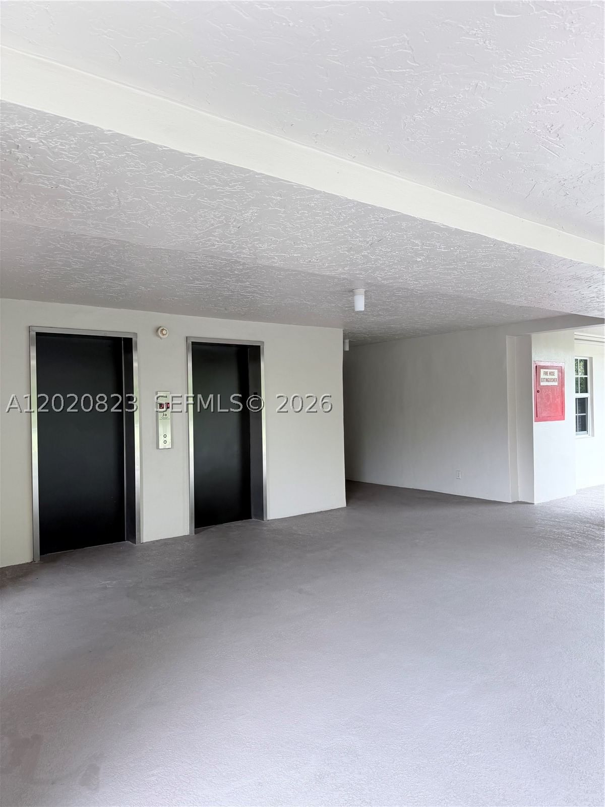 Real estate property located at 605 Oaks Dr #307, Broward, No 60 Palm-aire Country C, Pompano Beach, FL