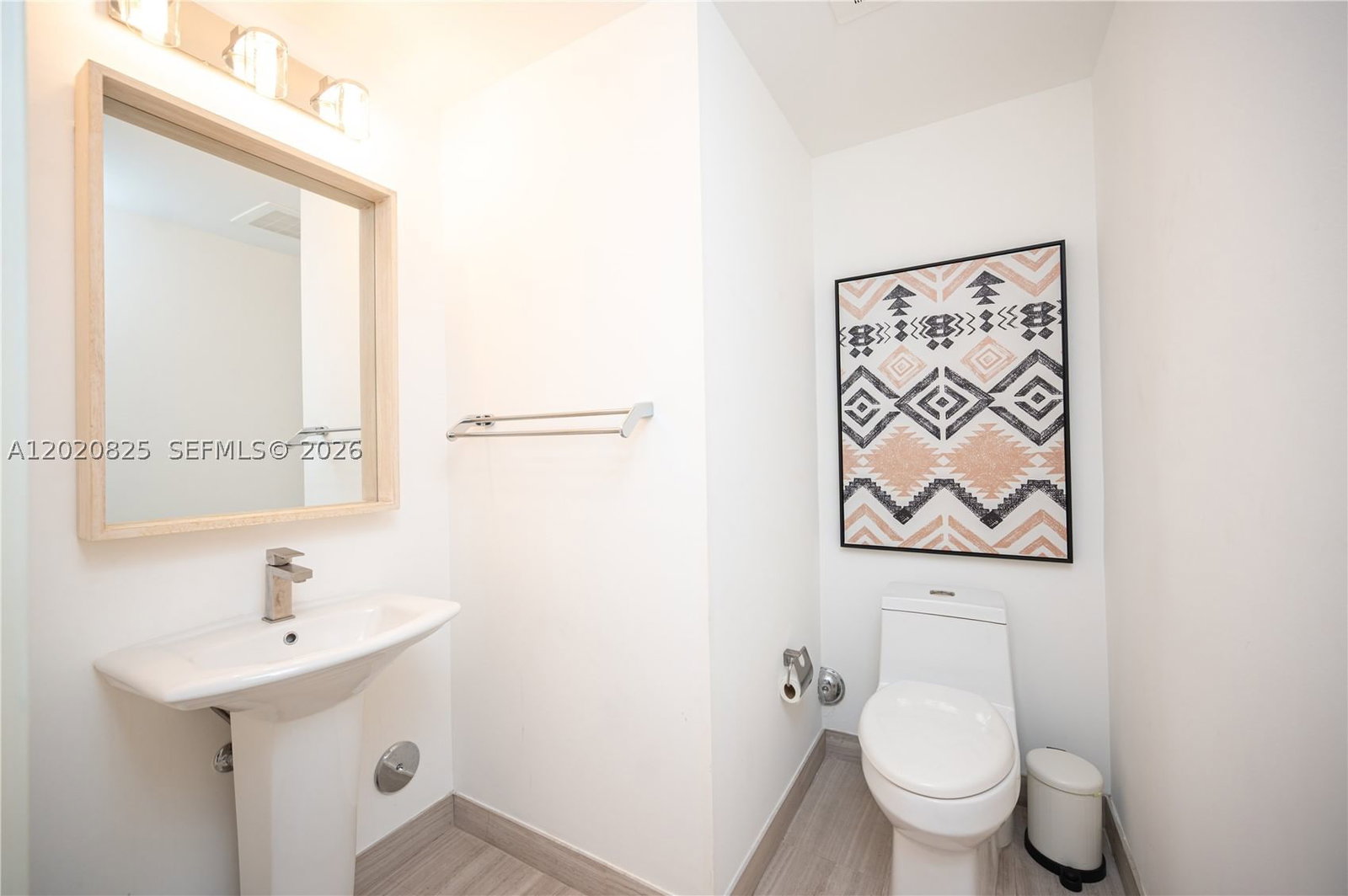 Real estate property located at 1300 Brickell Bay Dr #1601, Miami-dade, Brickellhouse Condo, Miami, FL