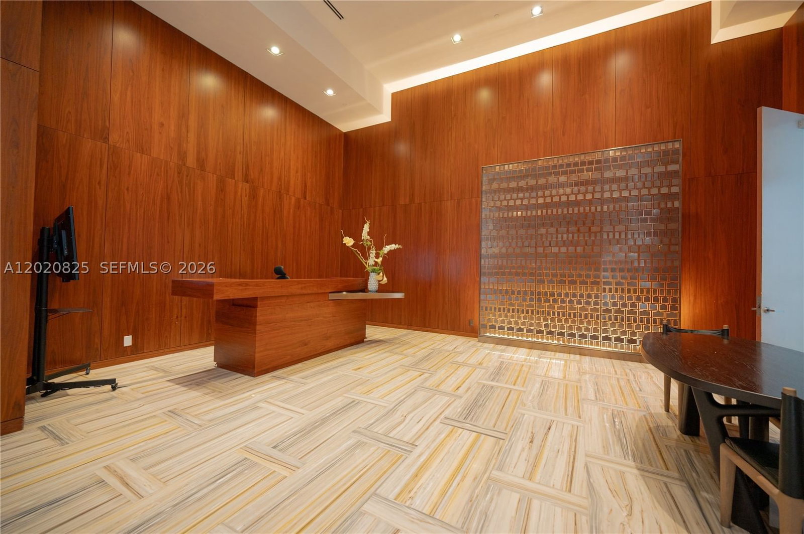 Real estate property located at 1300 Brickell Bay Dr #1601, Miami-dade, Brickellhouse Condo, Miami, FL