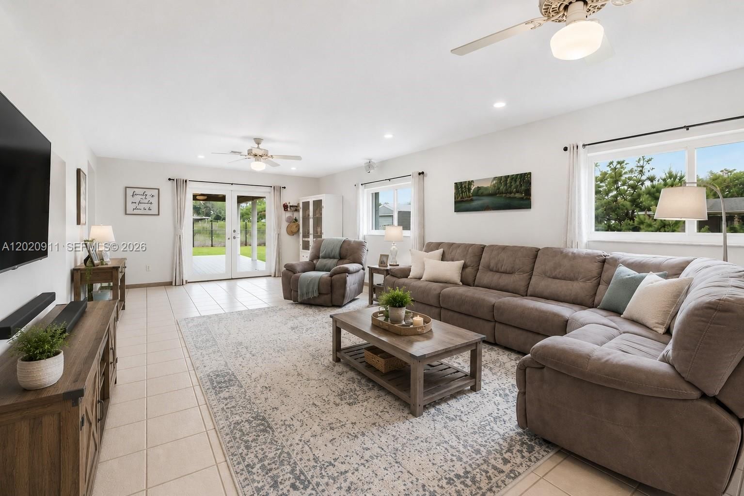 Real estate property located at 27600 164th Ct, Miami-dade, Heritage Trails Four, Homestead, FL
