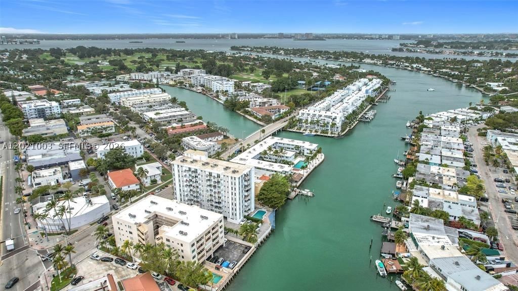 Real estate property located at 7133 Bay Dr #705, Miami-dade, The Knightsbridge Condo, Miami Beach, FL