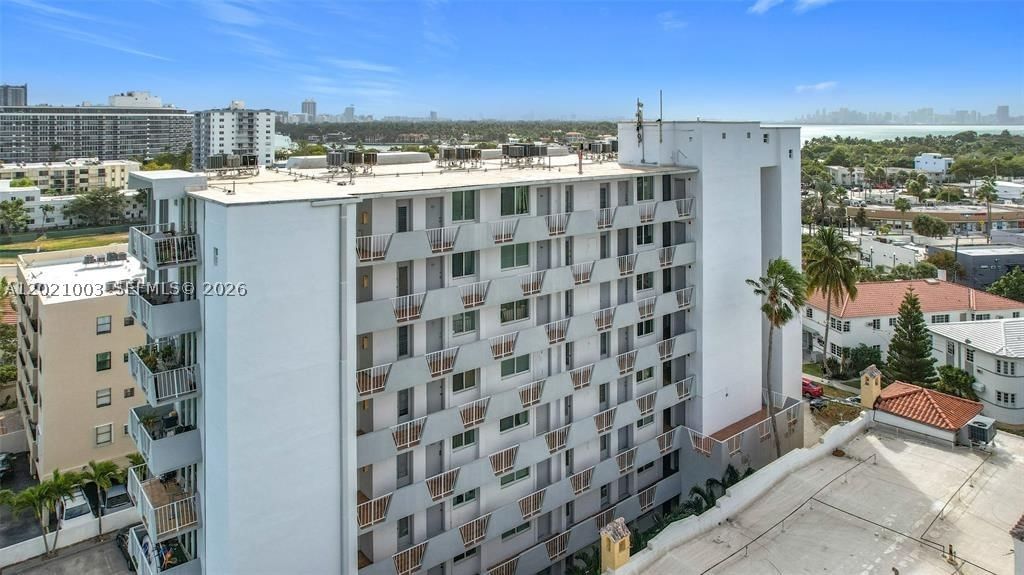 Real estate property located at 7133 Bay Dr #705, Miami-dade, The Knightsbridge Condo, Miami Beach, FL