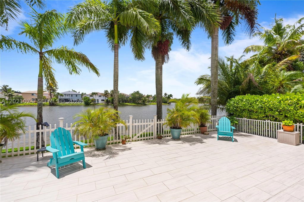 Real estate property located at 16350 11th St, Broward, Heftler Homes At Pembroke, Pembroke Pines, FL