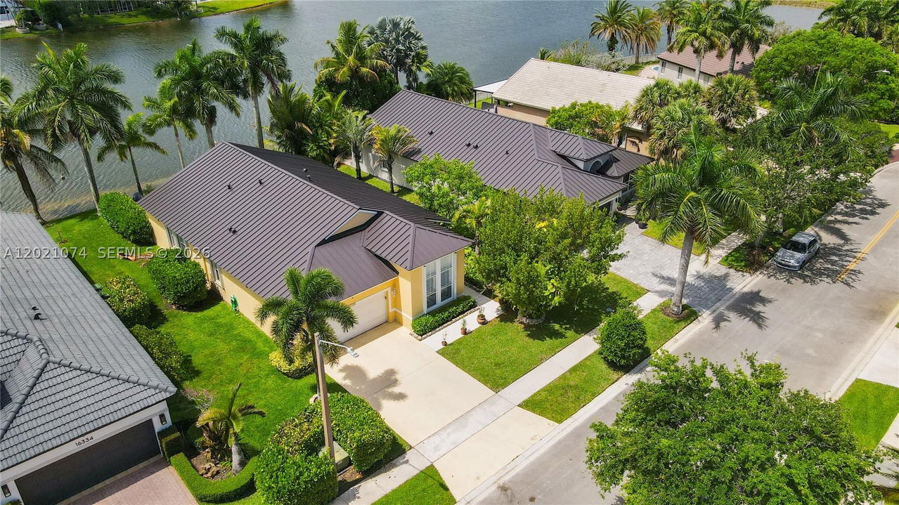 Real estate property located at 16350 11th St, Broward, Heftler Homes At Pembroke, Pembroke Pines, FL