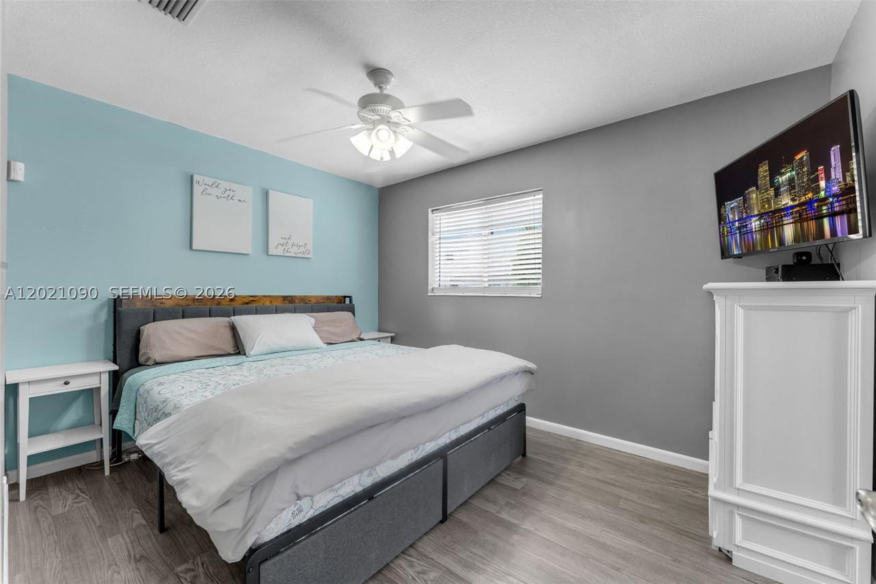 Real estate property located at 16325 276th Ter, Miami-dade, Universal Estates South A, Homestead, FL