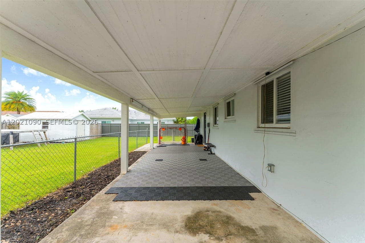Real estate property located at 16325 276th Ter, Miami-dade, Universal Estates South A, Homestead, FL