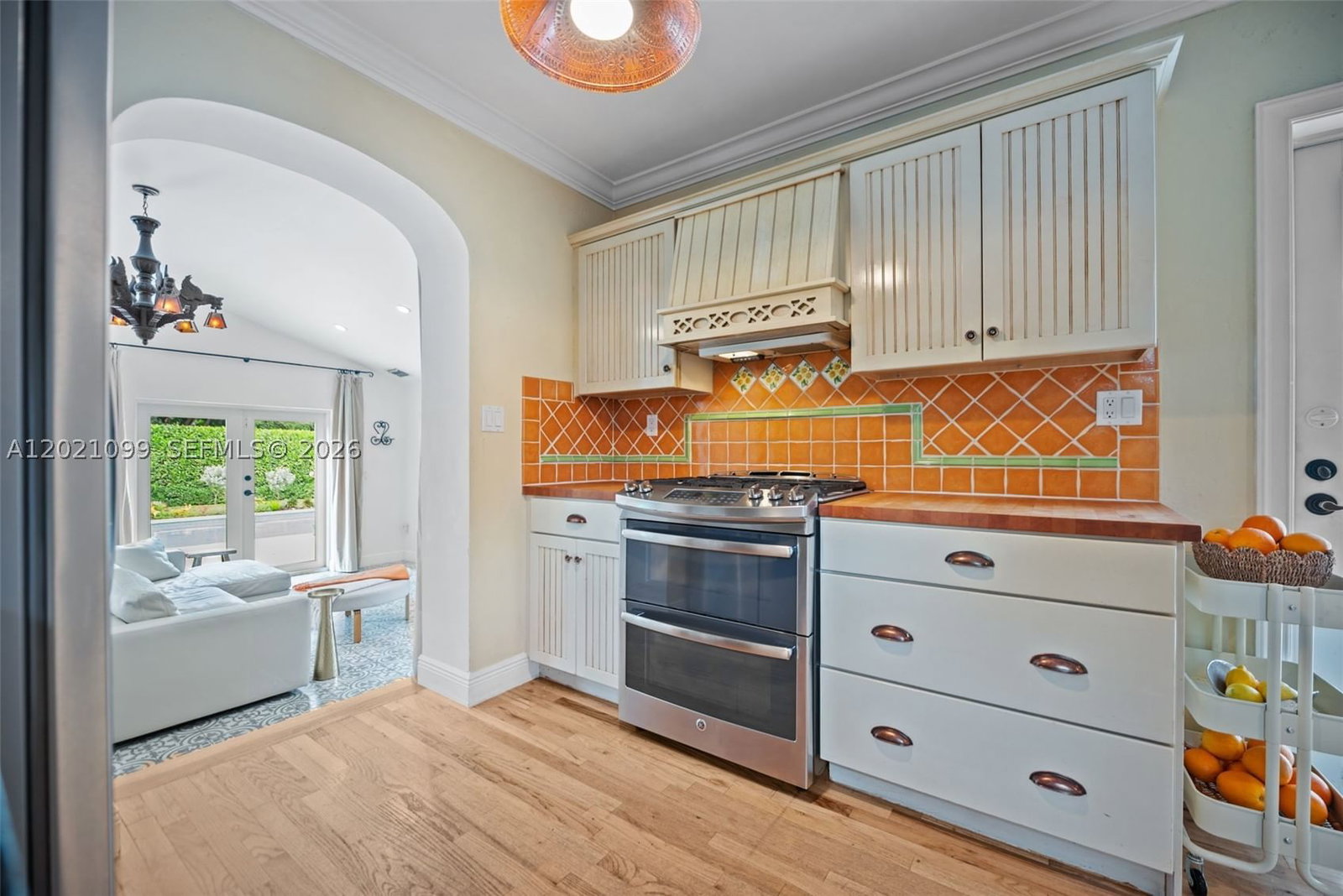 Real estate property located at 37 Deer Run, Miami-dade, Country Club Estates Sec, Miami Springs, FL