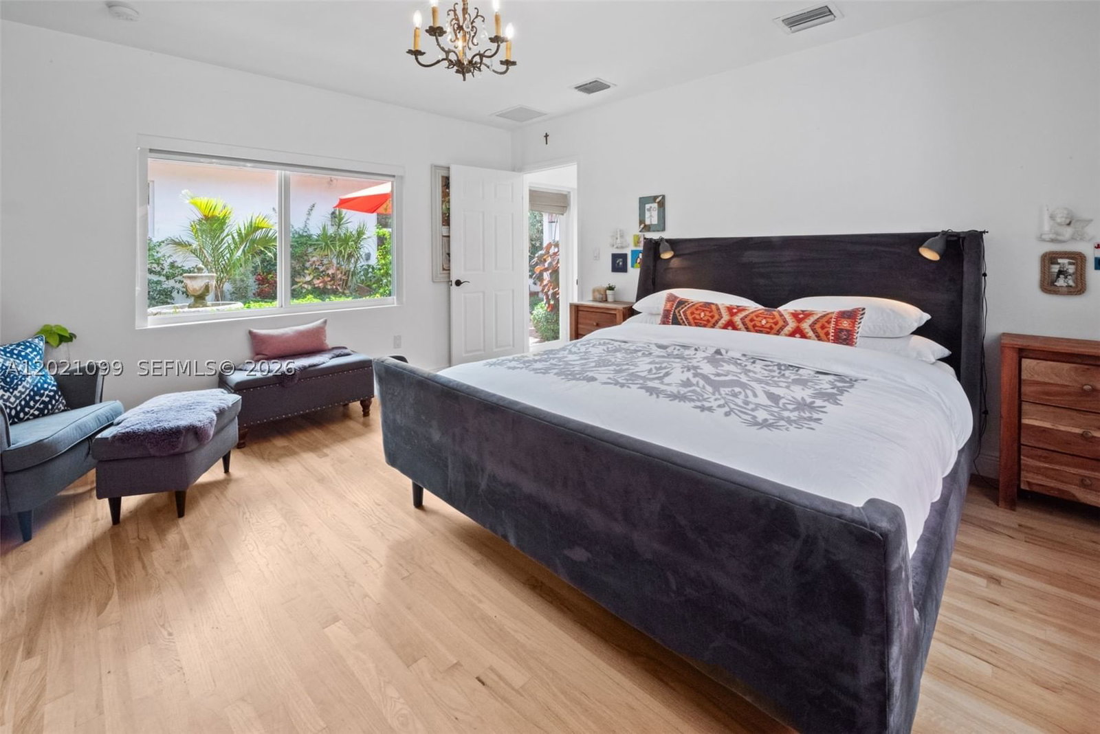 Real estate property located at 37 Deer Run, Miami-dade, Country Club Estates Sec, Miami Springs, FL