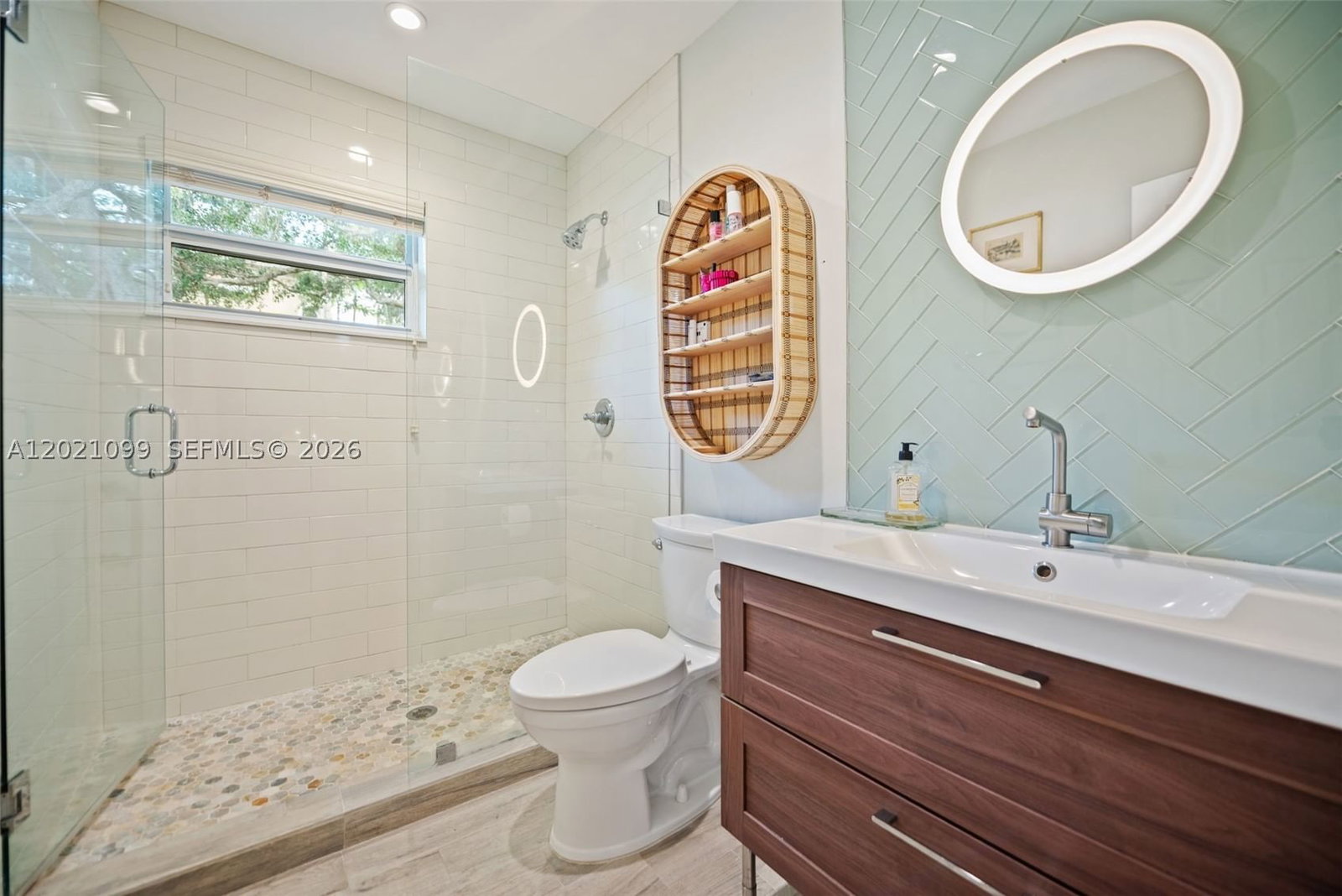 Real estate property located at 37 Deer Run, Miami-dade, Country Club Estates Sec, Miami Springs, FL