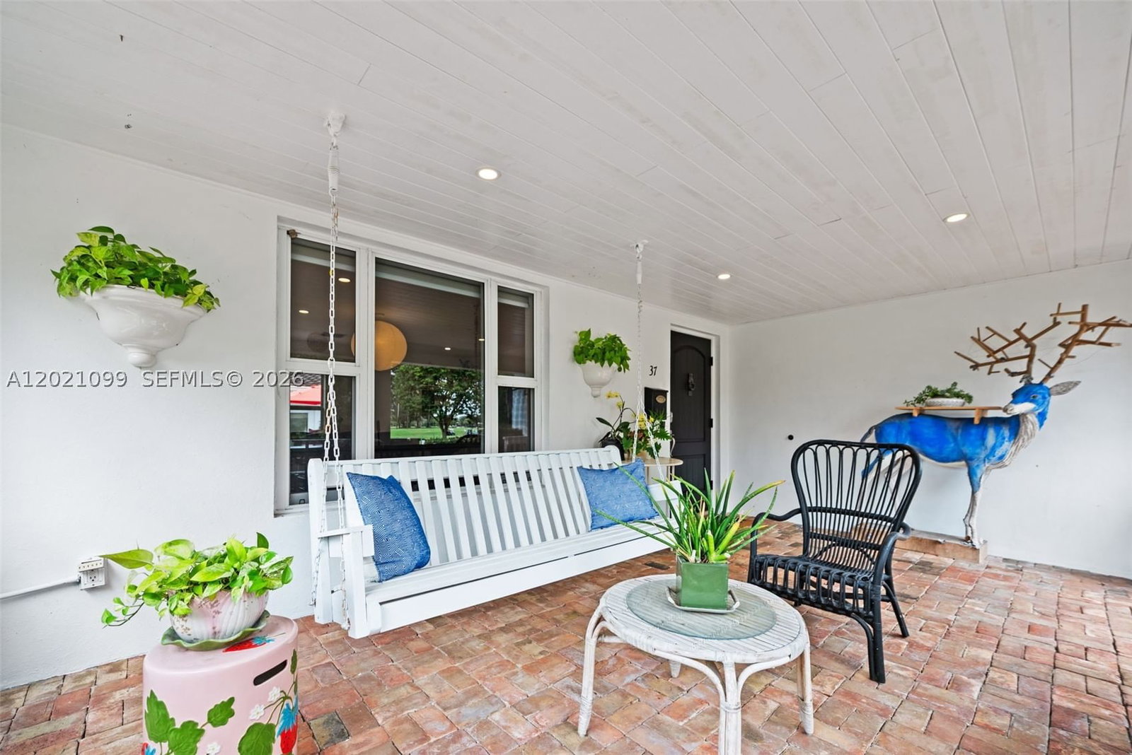 Real estate property located at 37 Deer Run, Miami-dade, Country Club Estates Sec, Miami Springs, FL