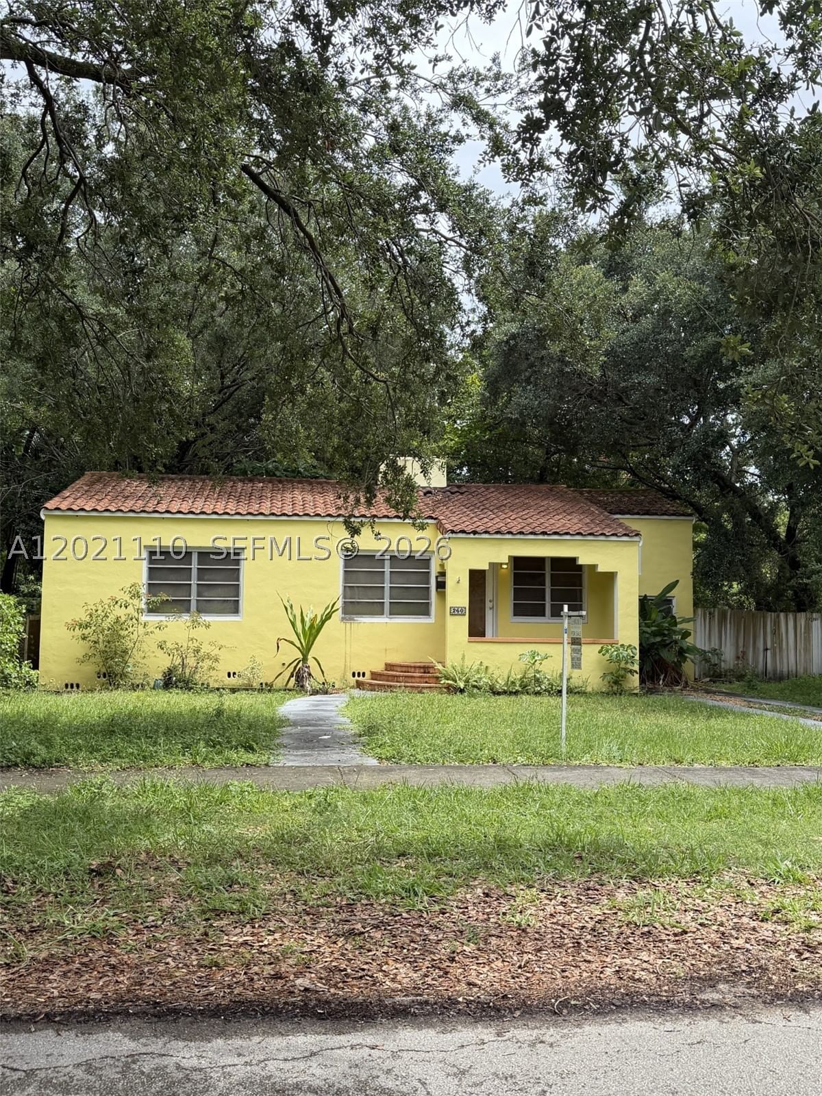 Real estate property located at 260 Hibiscus Dr, Miami-dade, Country Club Estates Sec, Miami Springs, FL