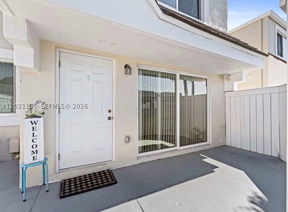 Real estate property located at 4550 68th Ct Cir #51-8, Miami-dade, Gables Point Condo I, Miami, FL