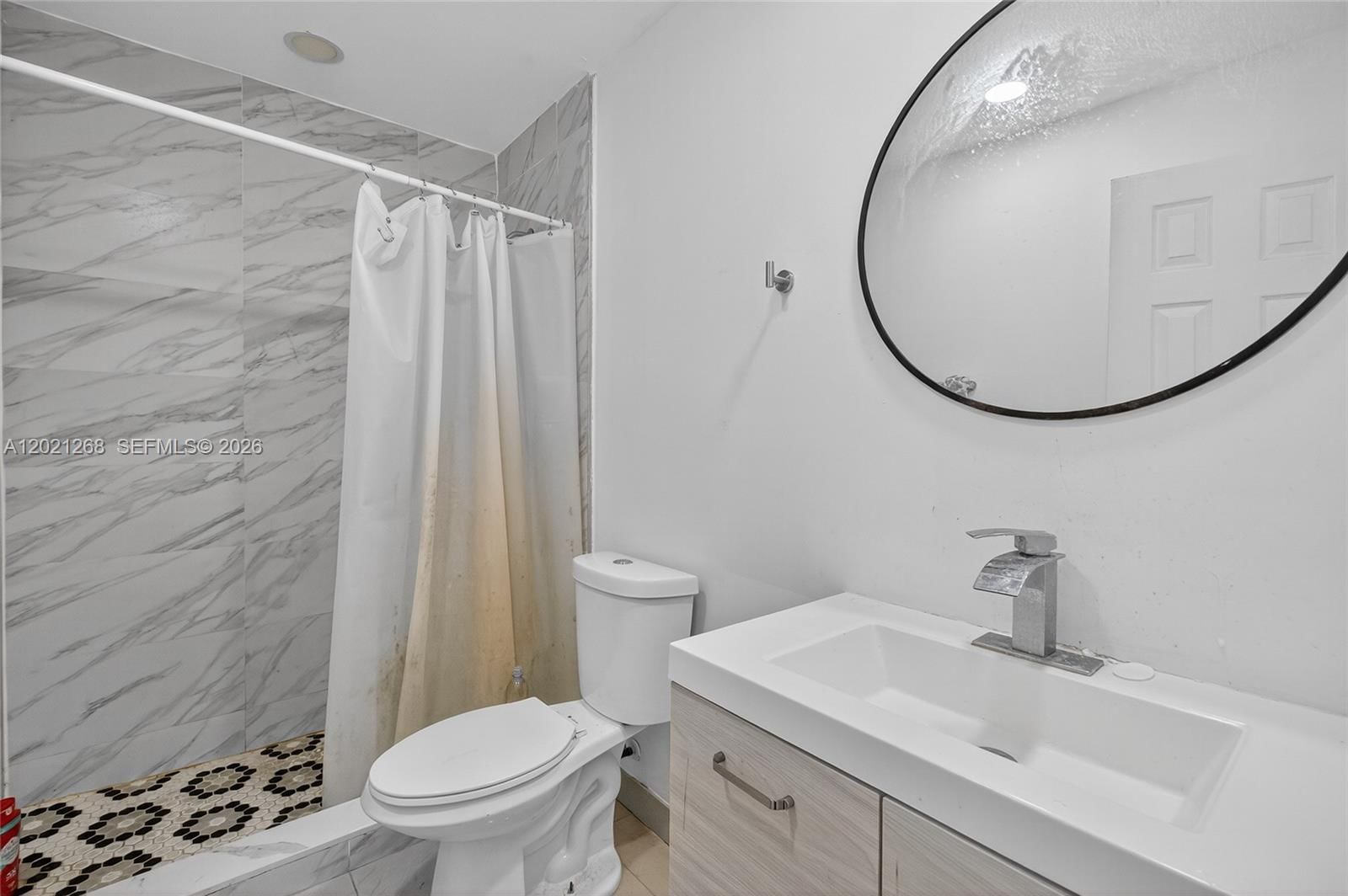 Real estate property located at 8224 1st Pl, Miami-dade, Griffin Gardens Pl, Miami, FL