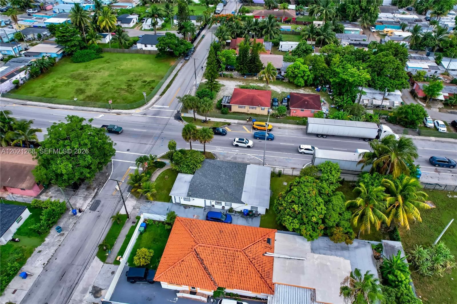 Real estate property located at 8224 1st Pl, Miami-dade, Griffin Gardens Pl, Miami, FL