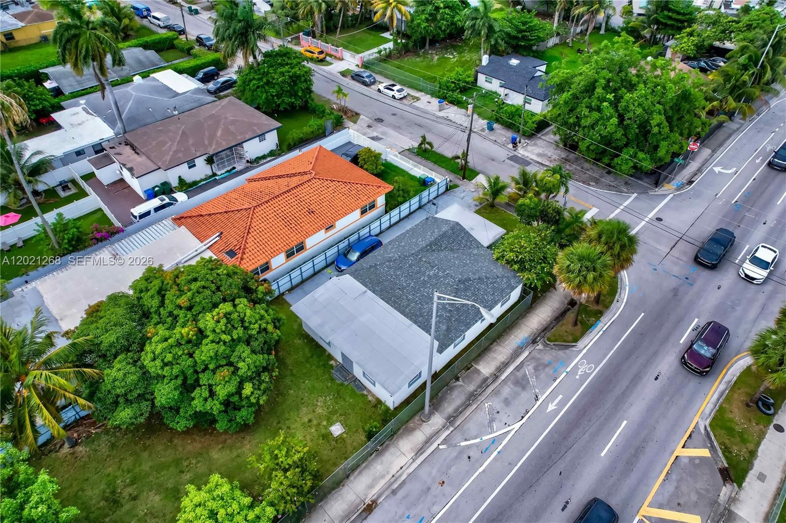 Real estate property located at 8224 1st Pl, Miami-dade, Griffin Gardens Pl, Miami, FL
