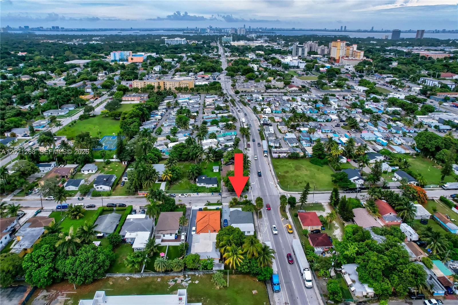 Real estate property located at 8224 1st Pl, Miami-dade, Griffin Gardens Pl, Miami, FL