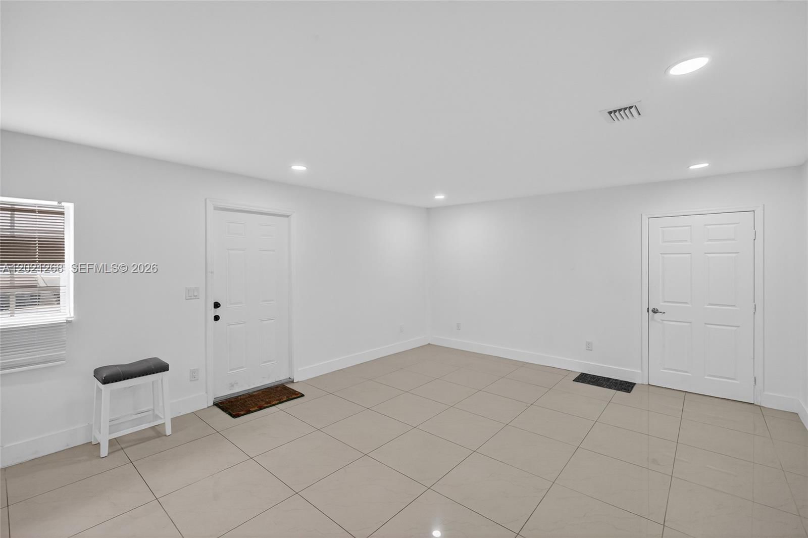 Real estate property located at 8224 1st Pl, Miami-dade, Griffin Gardens Pl, Miami, FL