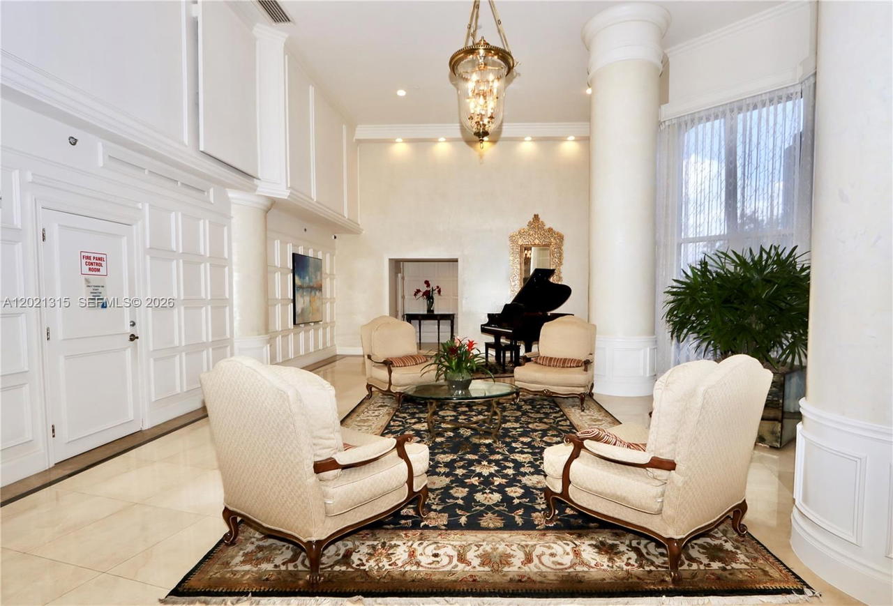 Real estate property located at 3530 Mystic Pointe Dr #2510, Miami-dade, Mystic Pointe Tower 500 C, Aventura, FL