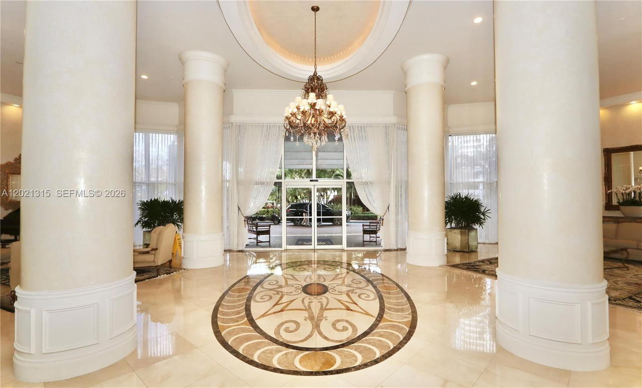 Real estate property located at 3530 Mystic Pointe Dr #2510, Miami-dade, Mystic Pointe Tower 500 C, Aventura, FL
