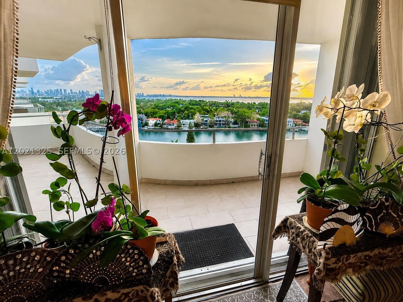 Real estate property located at 5151 Collins Ave #1520, Miami-dade, Seacoast 5151 Condo, Miami Beach, FL