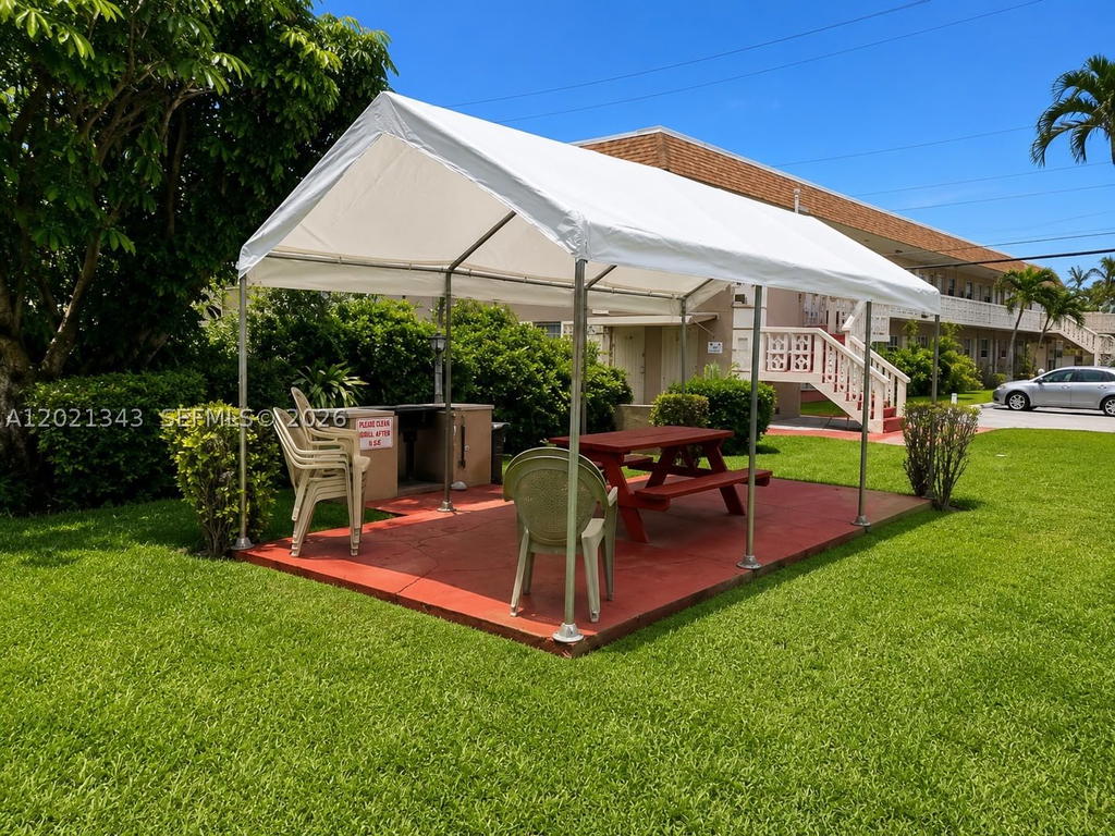 Real estate property located at 2832 Fillmore St #22, Broward, Pinewood, Hollywood, FL