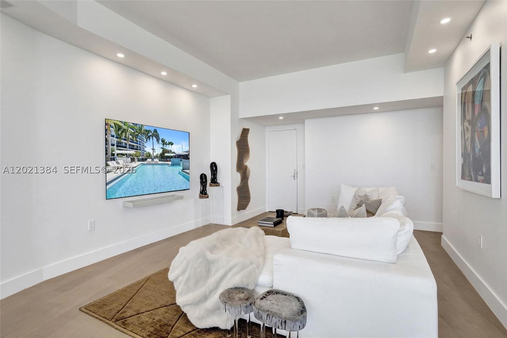Real estate property located at 400 Alton Rd PH11, Miami-dade, Murano Grande At Portofin, Miami Beach, FL