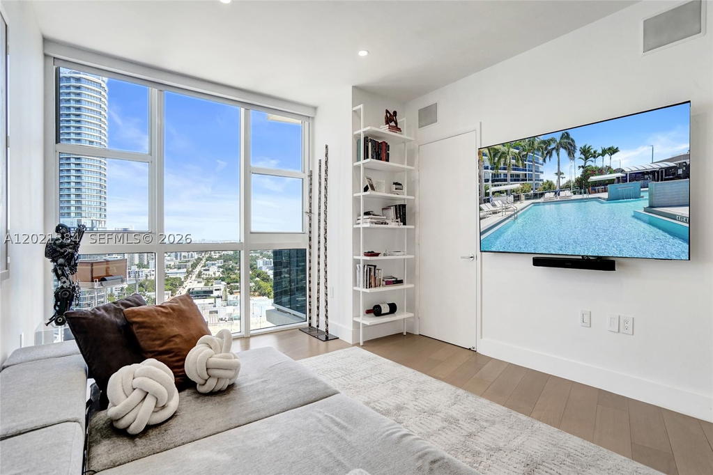 Real estate property located at 400 Alton Rd PH11, Miami-dade, Murano Grande At Portofin, Miami Beach, FL