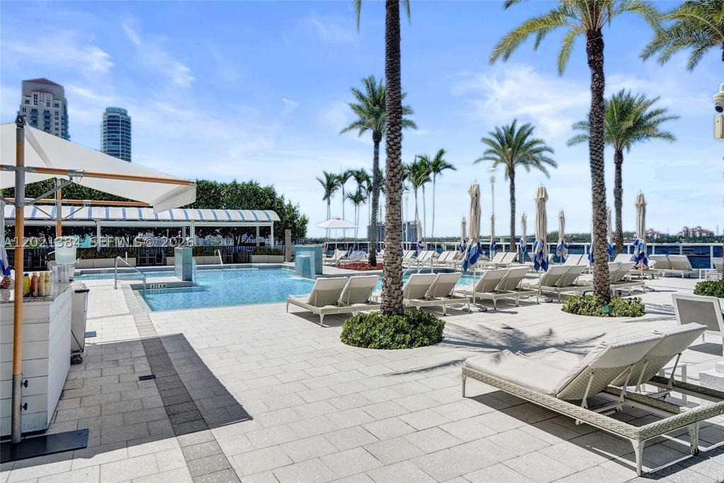 Real estate property located at 400 Alton Rd PH11, Miami-dade, Murano Grande At Portofin, Miami Beach, FL