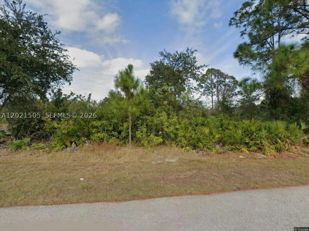 Real estate property located at 2706 7th St West, Lee, Richmond Neighborhood, Lehigh Acres, FL